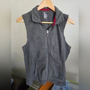 GAP Charcoal Sleeveless Fleece Jacket Large
